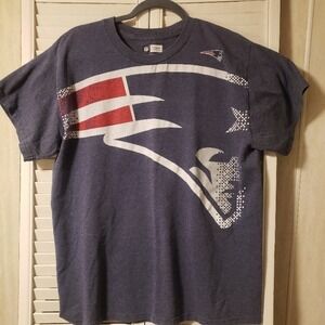 NFL Team Apparel New England Patriots‎ Large Logo Blue Graphic T-Shirt Size L